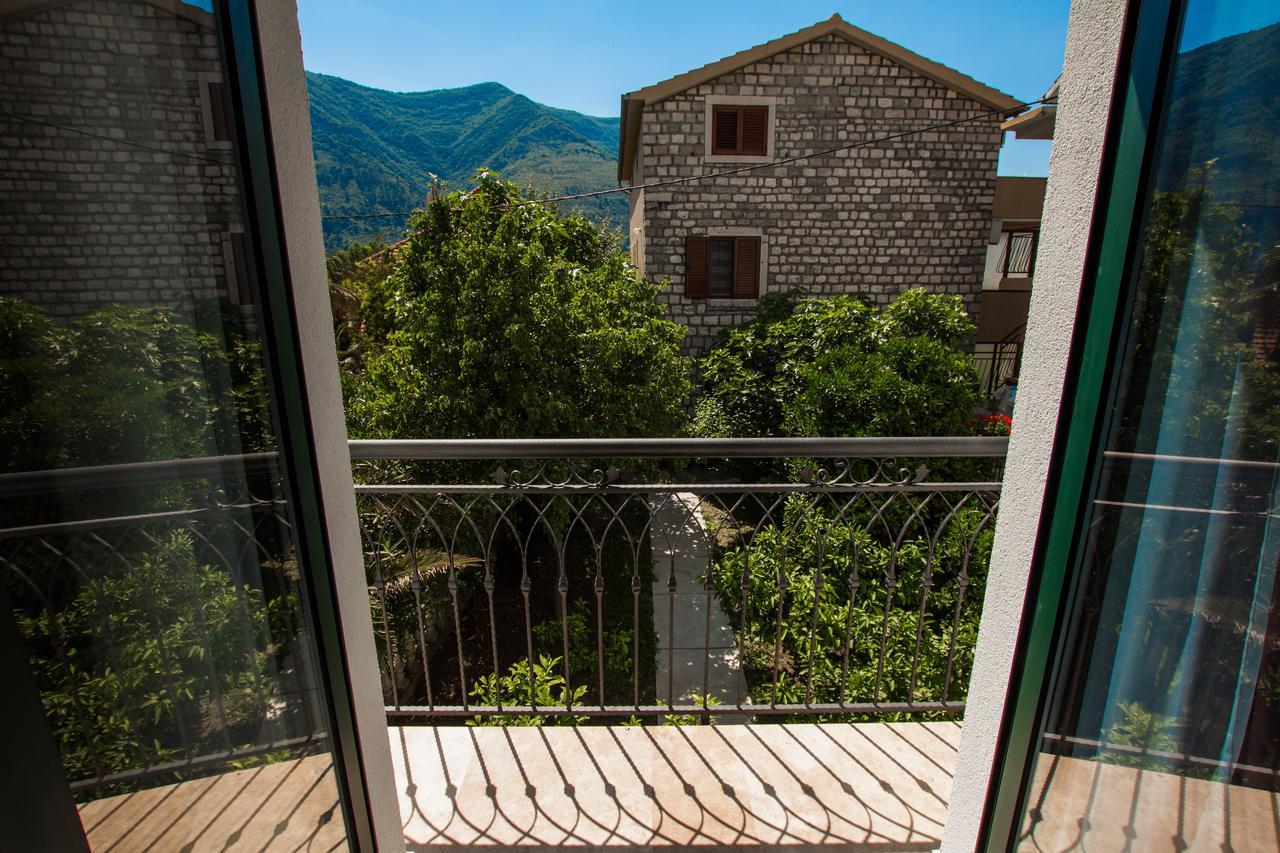 Hotel Alkima Kotor Exterior foto